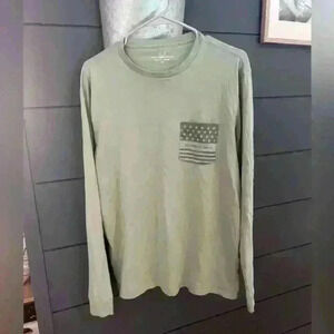 Vineyard vines‎ American Flag Logo Long-Sleeve Pocket Tee medium